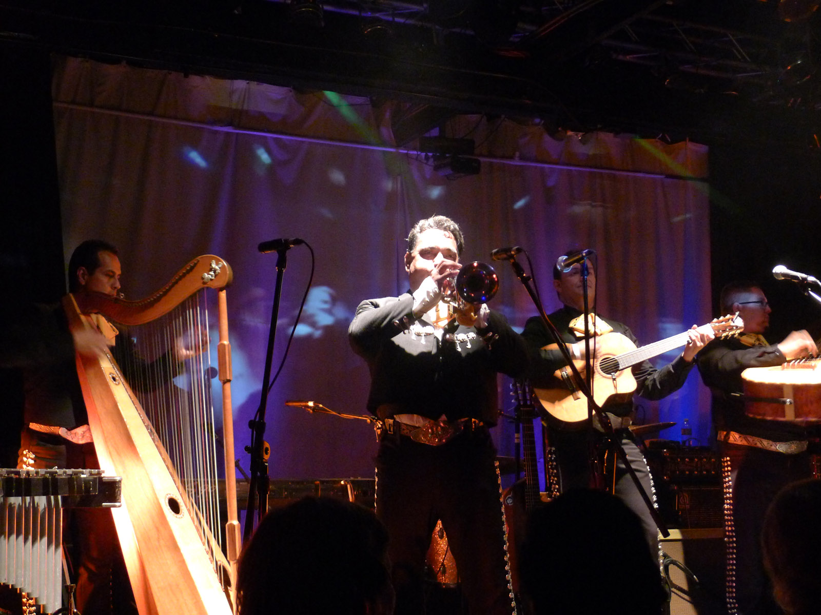 Calexico @ Echoplex; Los Angeles, CA (2011-05-05)