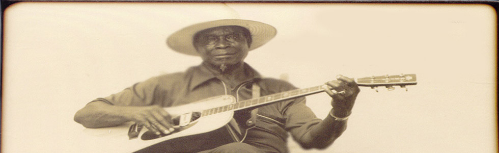 Rest In Peace: David 'Honeyboy' Edwards