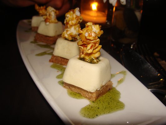 red o goat cheesecake